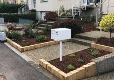 Mur de rétention en bois de chêne - Aménagement extérieur